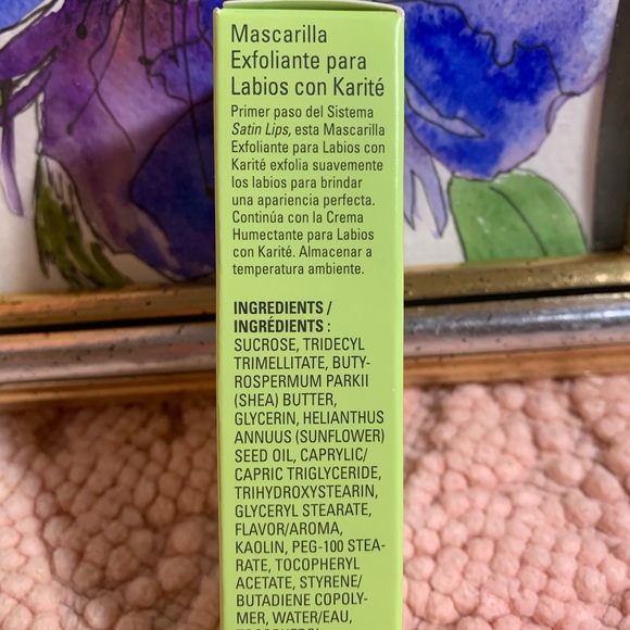 Mary Kay White Tea & Citrus Satin Lips® Shea Sugar Scrub - Picture 4 of 5